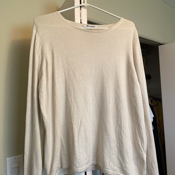 Cream Sweater - Picture 1 of 3
